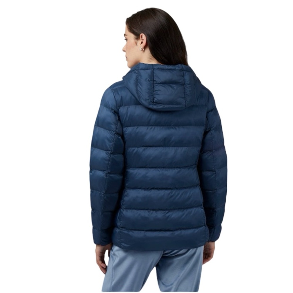 NWT Women’s Lightweight Poly-fill Packable Hooded Jacket.  Moonlit Ocean. Medium - Picture 4 of 11